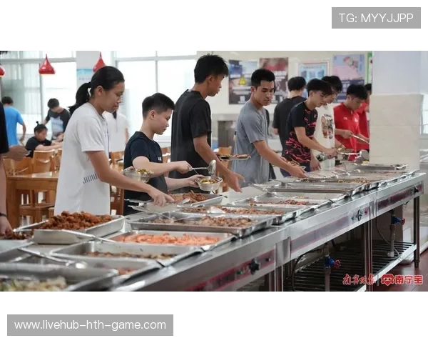 运动营养：顶级运动员的饮食与恢复方案揭秘，运动员营养食谱