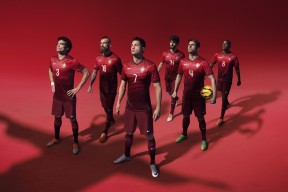 华体会官方入口-城市夜跑活动吸引大量市民参与，健康氛围蔓延，夜跑人群