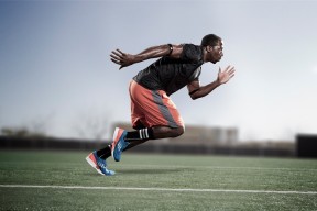 华体会体育入口-冠军球队球员参与公益讲座传播正能量影响青年群体，球队获得冠军怎么发朋友圈